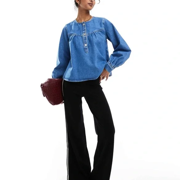 ASOS Blue Denim Button-Front Long Sleeve Top - Picture 3 of 3